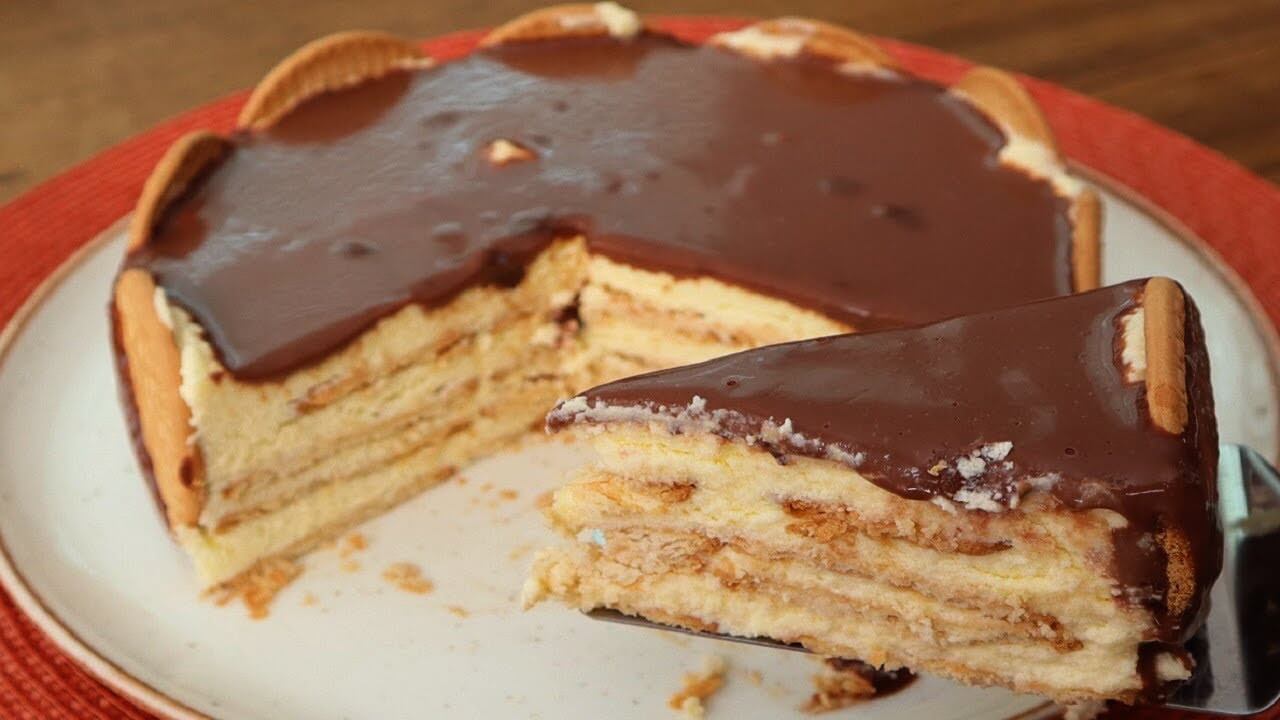 Torta Alemã com Creme de Leite de Lata 