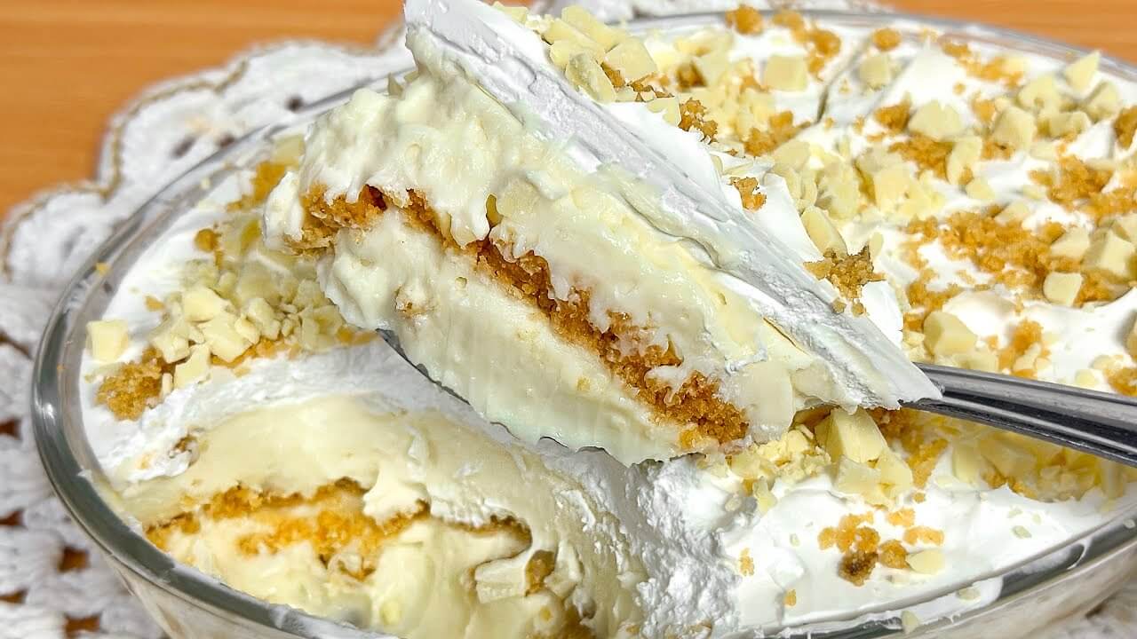 Torta Belga Cremosa com Creme Especial de Quatro Leites 