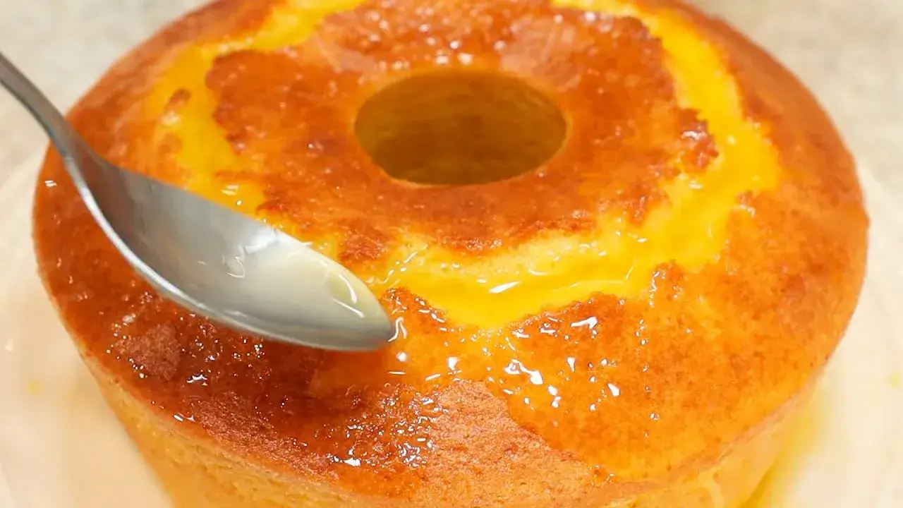 Bolo de Laranja Fofinho com Calda