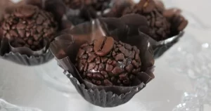 Brigadeiro de Café: Super Cremoso e Delicioso Veja a Receita