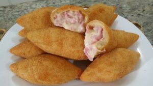 Enroladinho de Presunto e Queijo: Faça para o seu lanche da Tarde
