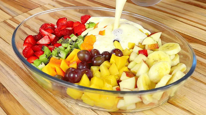 Sobremesas: Transforme Frutas em uma Salada de Frutas Cremosa e Irresistível 