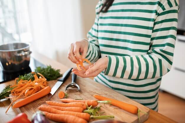 Receitas Rápidas e Fácil: Benefícios da Cenoura Para Que Serve? Como Usar? Com Receitas Light e Dicas 