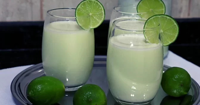 Receitas Rápidas e Fácil: Limonada Suíça, Refrescante, Cremosa e Deliciosa só Faça