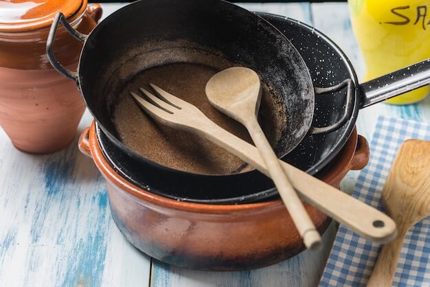 Sobremesas: Alimentos que Grudam, Como Evitar Que Grudem nas Panelas: Técnicas e Dicas 