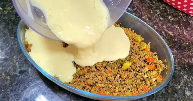 Receitas Rápidas e Fácil: Carne Moída Cremosa Gratinada, Perfeita Para o Seu Almoço