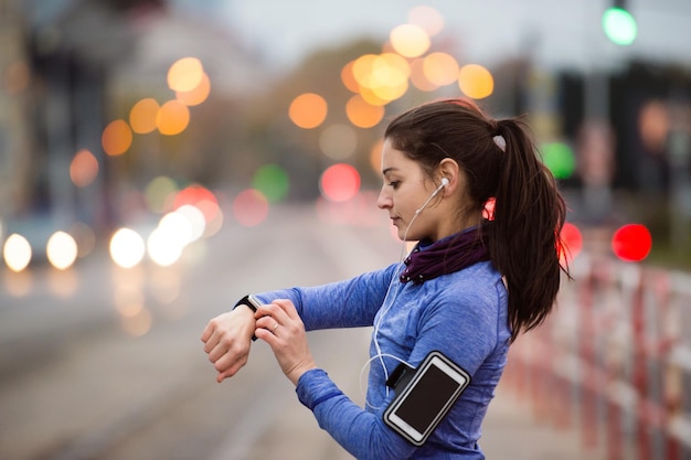 Sobremesas: Qual o Melhor Horário para Correr na Rua Descubra o que a Ciência Diz Sobre isso 