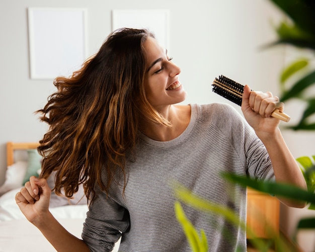 Como Cuidar do Cabelo no Verão: 7 Dicas Essenciais para Manter os Fios Saudáveis