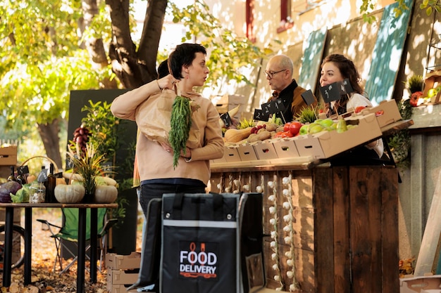 Introdução A gastronomia é muito mais do que o simples ato de cozinhar e comer....