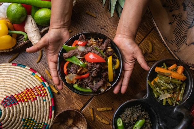 Introdução A culinária brasileira é um verdadeiro mosaico de sabores, texturas e aromas, resultado da...