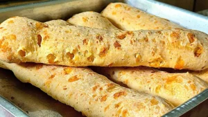 Biscoitão de Polvilho Assado: Uma Delícia Crocante e Perfeita para o Café da Tarde