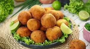 Bolinho de Tilápia com Baroa: Crocante por Fora e Cremoso por Dentro