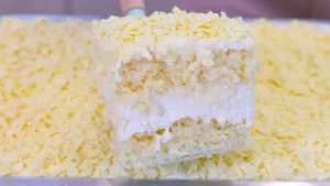 Bolo Gelado de Mousse de Chocolate Branco: Suculento e Cremoso, do Jeito que Você Vai Amar