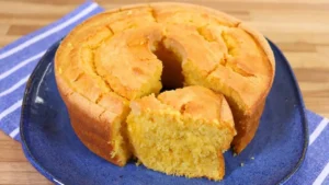Bolo de Milho com Flocão: Fofinho, Molhadinho e Sem Trigo