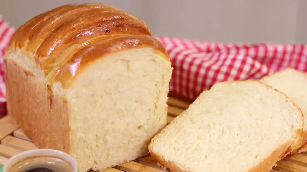 Pão Caseiro de Iogurte: Fofinho, Macio e Perfeito para o Seu Café da Manhã