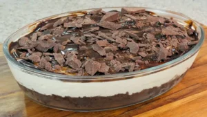 Sobremesa Rápida e Cremosa de Limão com Chocolate: Pronta em 10 Minutos