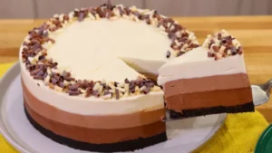 Torta Mousse Três Chocolates: Um Sobremesa Fácil e Sem Gelatina que Encanta