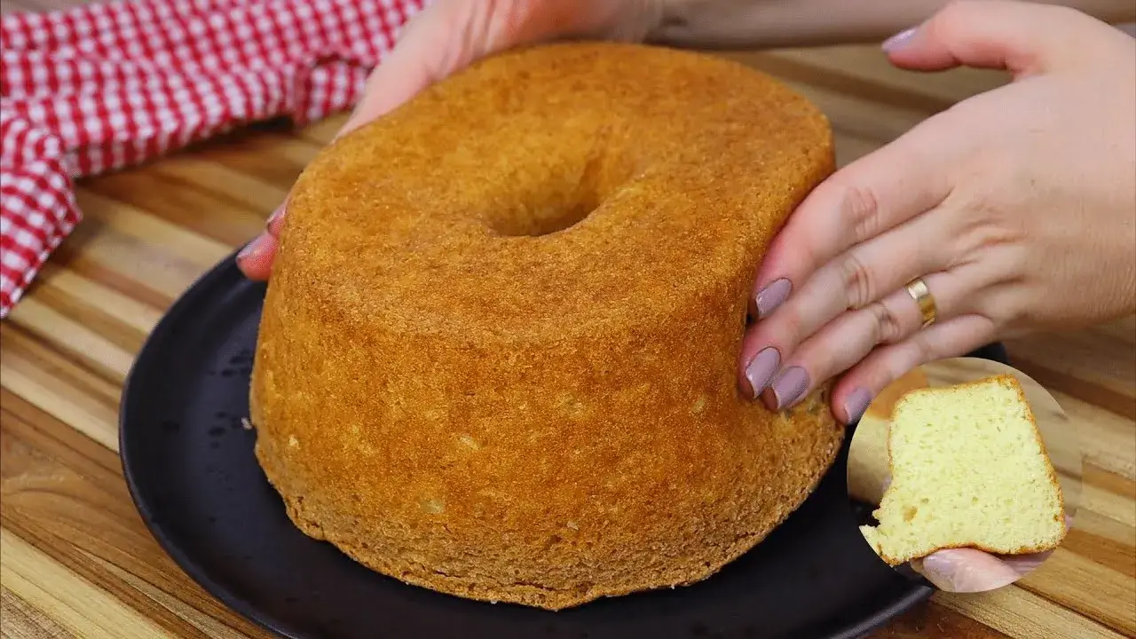 Bolo Branco Caseiro Super Fofo, O Segredo para a Massa Perfeita e Macia