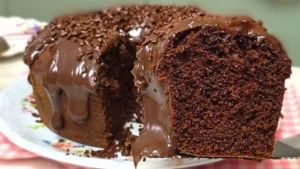 Bolo de Chocolate com Massa Fofa e Sem Óleo