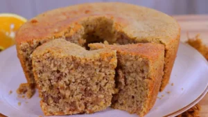 Bolo de Laranja com Aveia e Nozes: Fácil, Saudável e Para Comer Sem Culpa