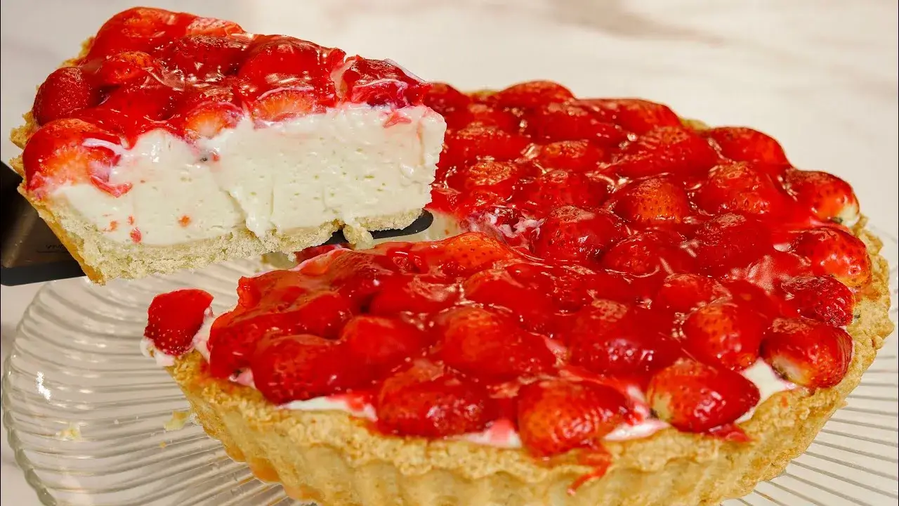 Torta Cremosa de Padaria: Receita Fácil com Massa Caseira