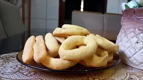 Biscoito de Polvilho com Fubá: Crocante e Fácil para Fazer em Casa