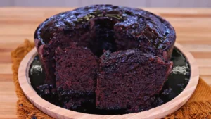 Bolo de Chocolate Fofinho Sem Ovos e Sem Leite: Surpreenda-se com Essa Delícia de Liquidificador