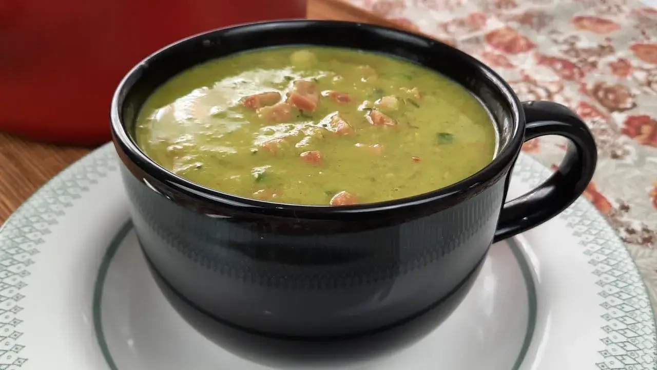 Caldo de Ervilha Delicioso e Fácil: Receita Tradicional para Aquecer Seu Dia