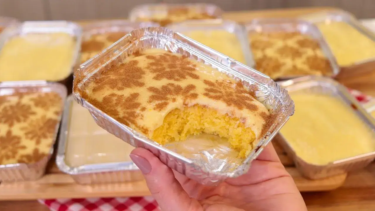 Bolo de Milho com Cobertura Cremosa: Delícia em Marmitinhas para Vender e Aproveitar