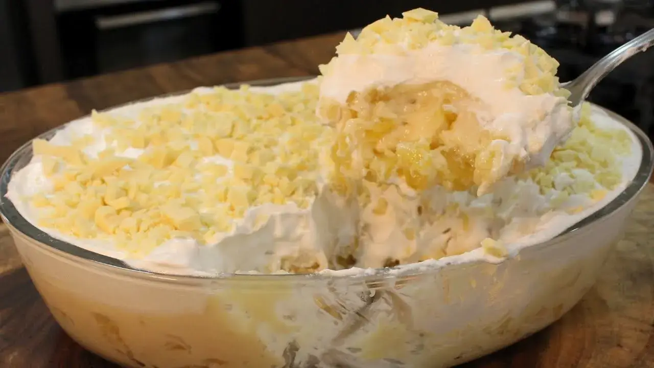 Gelado de Abacaxi Cremoso: Receita Fácil com Textura Perfeita para Refrescar o Dia