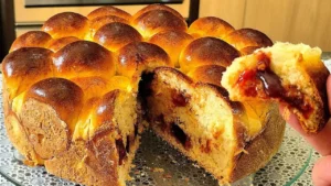 Pão Doce Recheado com Goiabada: Receita Fácil e Saborosa para o Seu Lanche