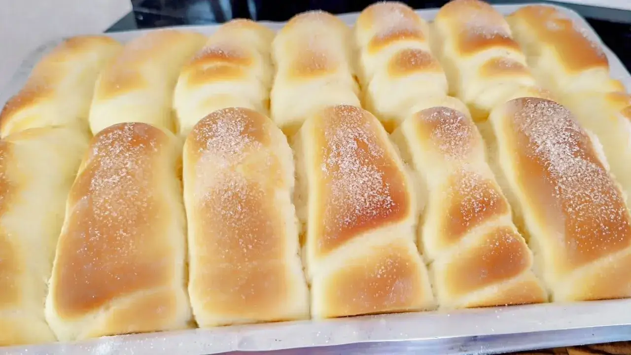 Pão de Iogurte Fofinho: Receita Fácil para um Café da Tarde Delicioso