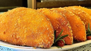 Pastel Frito Crocante: A Receita Perfeita para o Seu Lanche