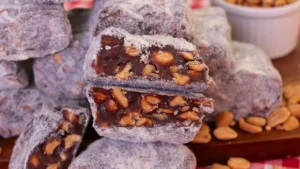 Pé de Moça de Chocolate Cremoso: Aprenda a Fazer Esse Doce Macio e Cheio de Sabor