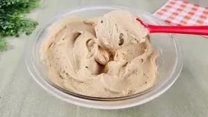 Recheio de Caramelo Estruturado: Receita Fácil e Versátil para Bolos e Decorações