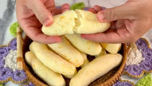 Biscoito de Polvilho Crocante no Forno: Receita Fácil com Queijo Parmesão