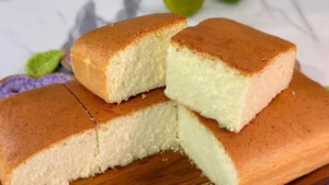 Bolo Mágico: Receita Fácil e Leve com Apenas 3 Ingredientes Vem Fazer