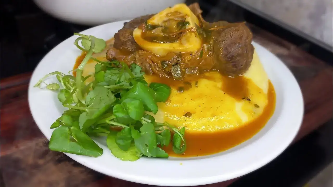 Como Fazer Ossobuco com Polenta Molinha: Receita Completa de Ossobuco