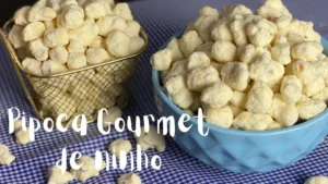 Pipoca de Leite Ninho Gourmet com Chocolate Branco e Leite em Pó é Muito Gostoso