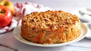 Torta de Maçã sem Açúcar com Muita Maçã e Pouca Massa
