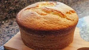 Bolo de Iogurte Fofinho que Cresce Muito no Forno