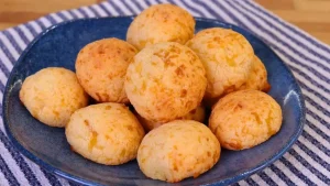 Pão De Queijo Com 4 Ingredientes Sem Segredos