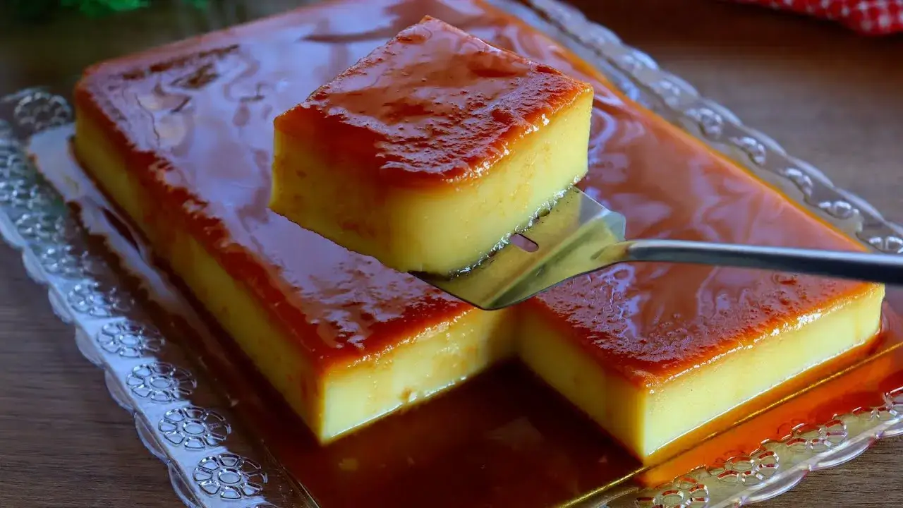 Pudim de Padaria Fácil e Econômico: Receita Tradicional com Poucos Ingredientes