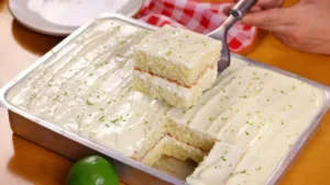 Bolo Mousse de Limão Gelado Super Cremoso