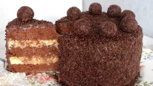 Bolo Prestígio Delicioso: Bolo Fácil e Muito Gostoso