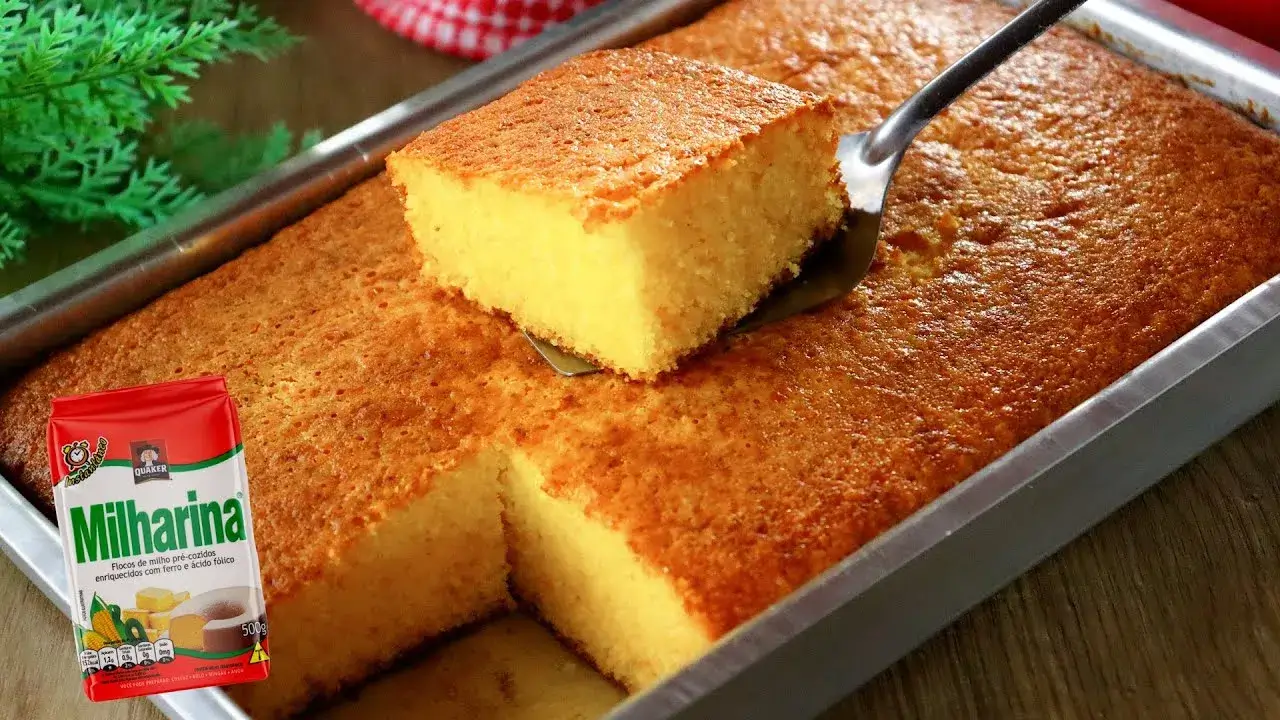 O bolo de milharina é uma opção prática e saborosa para o café da manhã...