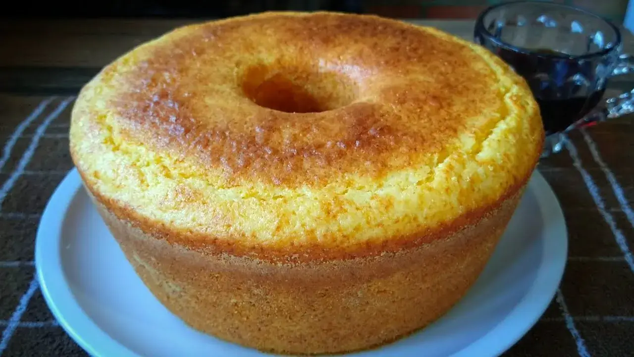 Bolo sem Farinha de Trigo Fofinho e Fácil de Fazer