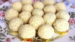 Brigadeiro Branco com Uva: Receita Fácil para Festas e Vendas
