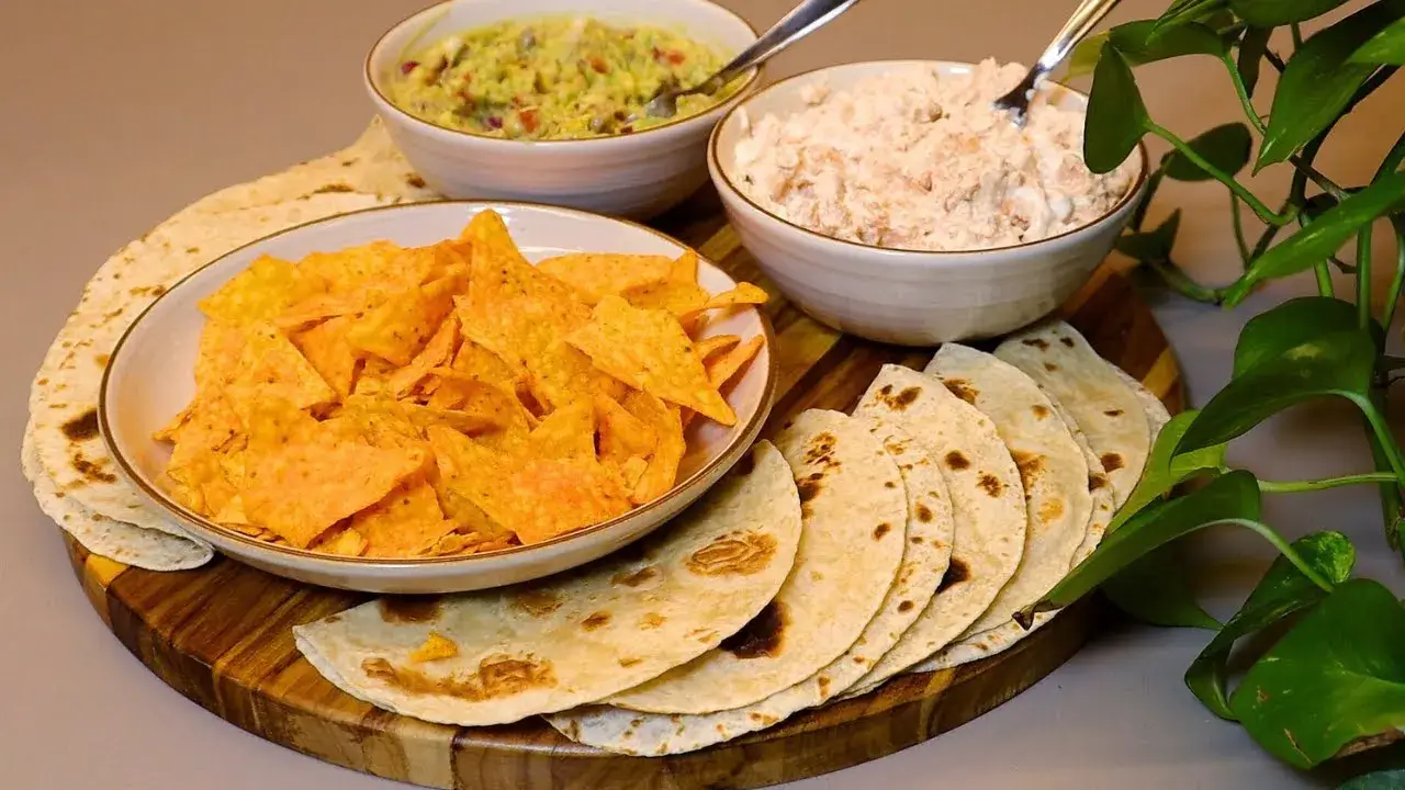 Guacamole com Salmão e Tortilhas: Receita Fácil e Saborosa