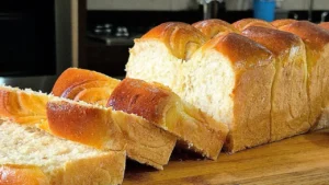 Pão Caseiro Amanteigado: Receita Fofinha e Saborosa